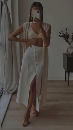 Elegante Casual, Trend Fashion, Mode Inspiration, Tulum, Look Fashion, Classy Outfits, Chic Outfits, Fashion Inspo Outfits