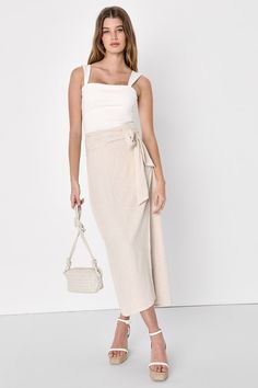 Beige Linen Midi Skirt Outfit, Tan Linen Skirt Outfit, Beige Linen Skirt Outfit, Linen Skirt Outfit Summer, Summer Midi Skirt Outfits, Midi Wrap Skirt Outfit, Linen Skirt Outfit, Beige Skirt Outfit, Wrap Skirt Outfit