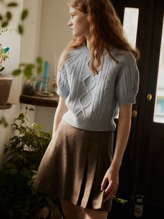 Editor's NotesFRRW's sensuous mini skirt with classic Herringbone pattern wool material and pleats details.- Pleated design- a large console zipper on the side line- You can feature a jacket of the same material as a setMeasurements(in.)- Size ( S / M )- Length: 16.77/ 16.96 in.- Waist: 26.77/ 28.34 in.- Hip: 37.95/ 39.53 in.- Hem: 44.72/ 46.29 in.* Model Info : Height 5.9 ft / Chest 30in / Waist 23 in / Hip 35 in / Fitting size: S Composition & Care- 55% Wool  37% Polyester  7% Ac Wool Pleated Skirt, Cute Hairstyles For School, Wool Mini Skirt, Tweed Skirt, Wool Skirts, Herringbone Pattern, Pleated Mini Skirt, Pleated Skirt, Cute Hairstyles