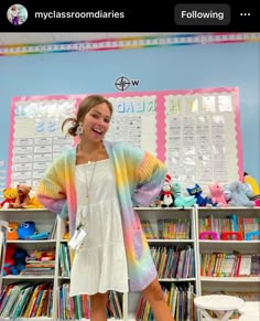 Cute Teacher Pictures, Life Skills Teacher Outfits, Prek Teacher Outfits Summer, Fun Colorful Teacher Outfits, Pastel Teacher Outfit, Elementary Teacher Outfits Summer, 90s Kindergarten Teacher Aesthetic, Teacher Kindergarten Aesthetic, Prek Teacher Aesthetic