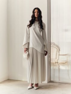 Maxi dress with pleated details :: LICHI - Online fashion store Knitted Maxi Dress, Skort Dress, Maxi Skirt Outfits, Flamboyant Natural, Loose Maxi Dress, Flare Long Sleeve, Modest Fits, Modest Outfit, Soft Dramatic