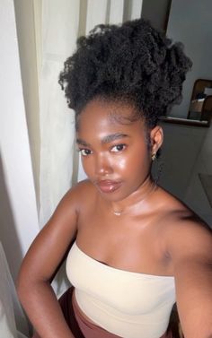 naturalblackgirlie Natural Hair Inspiration Type 4, Marsai Martin Natural Hair, Blowout 4c, Black Women 4c Hair, 4c Fro, Hairstyles For Black Women 4c, Natural Hairstyles 4c, Natural Hair Black Women, Black Women Natural Hair