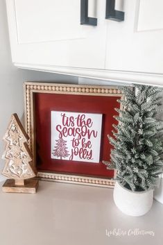 2 easy Christmas DIY's using printables Christmas Diy's, Wilshire Collections, Shabby Chic Printables, Christmas Barn, Christmas Crafty, Got Wood, Tis The Season To Be Jolly, Easy Christmas Diy