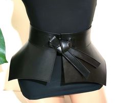 Leather peplum belt. Black leather belt, peplum, handmade belt We will make a belt according to your size Make A Belt, Peplum Belt, Belt Diy, Handmade Belt, Leather Peplum, Handmade Belts, Chic Leather, Black Leather Belt, Belt Black