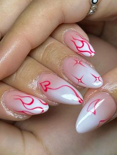 Rose bonbon  Collar   Animal,Géométrique Ongles de couleur Embellished Angel Nails Designs Simple, Flame Nails Pink, Small Almond Nails Design, Pink Short Almond Nails, Devil Nails, Moms Nails, Gradient Painting, Rue Style, White Gel Nails