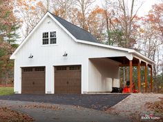 This 24' x 30' Newport Garage has an open lean-to off the side. A lean-to such as this one provides additional opportunity to protect outdoor equipment from the elements or provide shade for an outdoor patio. #thebarnyard #thebarnyardstore #customgarage #exceptionallybuilt #customgarages #newport #newportgarage #garage #garages #leanto #overhang #twocargarage #twobaygarage #twostorygarage #tby7906