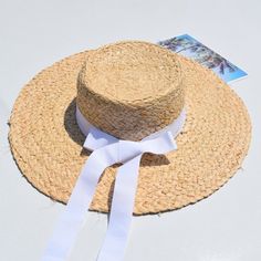 This beautiful hat will protect you from the sun as well as complete your look and make it interesting! It's the perfect accessory for walking, traveling and relaxing! Material: Straw Material: Raffia Hat Fashion Women, Vacation Hat, Womens Beach Hat, Womens Straw Hats, Summer Hats Beach, Summer Straw Hat, Summer Cap, Travel Hat, Summer Hats For Women