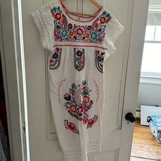 Beautiful Hand Made Puebla Dress, Purchased In Isla Mujeres. Never Worn. White Folk Style Summer Dress, White Bohemian Short Sleeve Dresses, Folk Style White Dress With Floral Embroidery, White Folk Dress With Floral Embroidery, White Folk Style Dresses, White Sleeveless Folk Dress, Puebla Dress, Preppy Women, Sleeveless Denim Dress