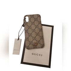 Gucci Gg Supreme Monogram Ophidia Iphone Xs Max Case Monogram Canvas And Features An Enameled Gg Logo Condition: New In Box Questions? Leave A Comment Below! Gucci Vinyl, Gucci Art, Gucci Ghost, Vintage Phone Case, Red Trench Coat, Vintage Phones, Iphone Xs Max Case, Xs Case, Card Holder Case