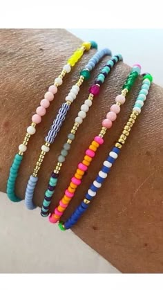 Silk Knotted Gemstone Necklace, Diy Beaded Bracelets Ideas Color Combos, Diy Beaded Bracelets Ideas, Perler Bead Bracelet, Womans Bracelet, Trendy Beaded Bracelets, Make Bracelets, Beaded Necklace Diy, Diy Bracelet Designs