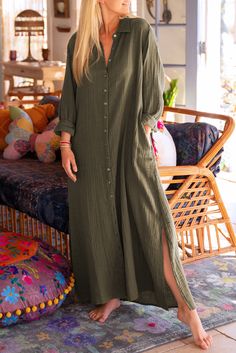 Material:100%Cotton The Green Crinkled Pocketed Side Slits Loose Maxi Dress, a comfortable and stylish choice for any occasion. With convenient side pockets, it offers both style and functionality, perfect for carrying your essentials. The loose fit allows for unrestricted movement, ensuring all-day comfort and ease. In a charming green hue, this maxi dress is perfect for adding a pop of color to your wardrobe. Size Chart (CM) Sizes Bust Shoulder Sleeve_Length Length Hem_Width Relax Relax Relax Modest Cottagecore, Shirt Maxi Dress, Cottagecore Christmas, Cottagecore Gifts, Gauze Shirt, Loose Maxi Dress, Christmas Pjs, Maxi Shirt Dress, Beautiful Clothes