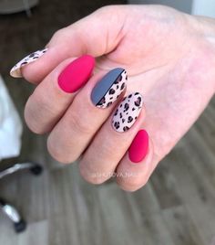 Zoo Themed Nails, Red Nails With Animal Print, Abstract Animal Print Nails, Coral Animal Print Nails, Black And White Animal Print Nail Art, Animal Print, Nails, Beauty