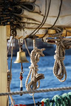 an image of a boat with rope hanging from it's mast and the caption that says happy weekend