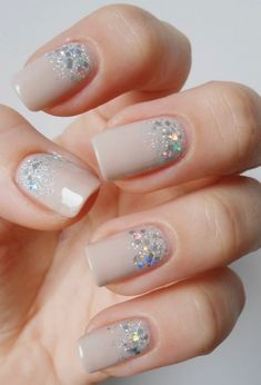 office appropriate nails nude nails with glitter summer ideas Nude Nails With Glitter, Nude Nail Polish, Nail Swag, Nail Designs Glitter, Nails Desing, Prom Nails, Glitter Nail Art, Gorgeous Nails