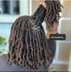 Small Bob Passion Twists, Passion Twist Locks, Free Part Passion Twists, Passion Twists 12 Inch, 16 Inch Passion Twist, Passion Twists With Natural Hair, Spring Twist Black Women, Best Hair For Twist Braids, Passion Twists Small Size