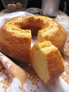 a bundt cake sitting on top of a white cloth