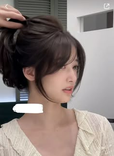 French Side Bangs, Curtain Bangs Tied Up, Japanese Curtain Bangs, Korean Haircut With Bangs, Korean Style Haircut, Curtain Bangs Asian, Window Bangs, Korean Bang, Korean Wispy Bangs