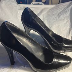 Patent Leather. Perfect For Any Dress Up Event Very Little Wear On Bottoms No Nicks Or Scratches. See Photos Heel Height 5 Inches Size 10m. Purchased At Resale . Never Used By Me. No Box. Black Fitted Court Shoes With 4-inch Heel, Formal Fitted Almond Toe Heels, Fitted Round Toe Court Shoes For Evening, Sleek Fitted Heels With Round Toe, Sleek Round Toe Heels, Classic Fitted Heels For Night Out, Fitted Patent Leather Heels With Round Toe, Fitted Almond Toe Court Shoes For Night Out, Fitted Court Shoes With Round Toe For Night Out