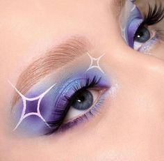 New Years Makeup Looks, Artistic Eyeliner, Colourful Makeup, Makeup 2024, Makeup Pictorial, Water Fairy, Purple Eye Makeup, Cute Eye Makeup