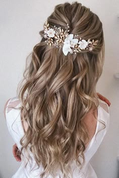 Hairstyles Indian, Hairstyles Trendy, Simple Wedding Hairstyles, Best Wedding Hairstyles, Bridesmaid Hair Down, Trendy Wedding Hairstyles, Bridesmaid Hair Updo