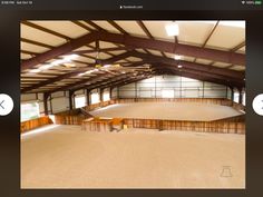 an image of a large indoor arena with no people in it or on the ground