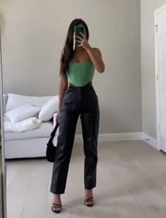 Outfit Ideas With Corset Tops, Green And Black Outfits For Women, Shein Outfits Summer, Shein Outfit Ideas, Looks Pinterest, Shein Outfits, Night Out Outfit, Dinner Outfits