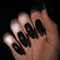 Sparkly Black Nails, Sparkly Acrylic Nails, Black Nails With Glitter, Black Acrylic Nails, Edgy Nails, Goth Nails, Her Nails, Almond Acrylic Nails, Nail Swag