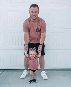 Mom Photo Shoots, Baby Ellie, Mom Photo, Baby And Mom, Mom Photos, Your Higher Self, Cute Shirt Designs