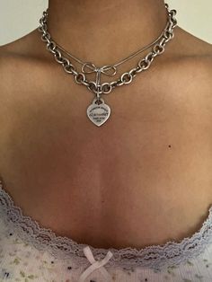 Tiffany Necklace Silver, Silver Jewelry Tiffany, Tiffany Heart Toggle Necklace, Tiffany Necklace Stack, Necklace Stacks Silver, Necklace Stacking Silver, Tiffany Necklace Outfit, Tiffany Necklace Layering, Tiffany Necklace Aesthetic