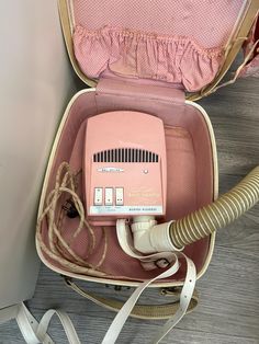 Portable vintage hairdryer with hood in vanity case.  Originally from the late 50s to early 60s. Includes carry strap and hose. Shows signs of wear due to age. Case is intact with no breaks or holes. Perfect as a mid century prop or to learn about vintage beauty. 1960s Childs Pink Doctors Case, Hooded Hair Dryer, Morphy Richards, Nail Dryer, Rose Vintage, Vanity Case, Hair Dryer, Vintage Beauty, Vintage Pink