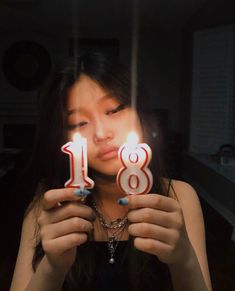 21st Birthday Photoshoot, Birthday Posts, Birthday Photography, Bday Girl, Best Photo Poses, Foto Art, Trik Fotografi