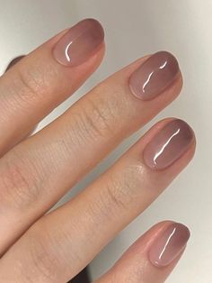 Nails Simple Formal Nail Designs, Transparent Grey Nails, Sheer Short Nails, Korean Nails Designs Winter, Grey Korean Nails, Gray Ombre Nails, Korean Manicure, Light Gray Nails