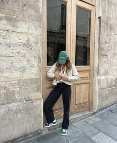 @_aurep Gazelle Trainers Outfit, Adidas Campus With Dress, Green Campus Adidas Outfit, Adidas Trainers Outfit Women, Green Sambas Adidas Outfit, Green Trainers Outfit Women, Green Sneakers Outfits For Women, Green Adidas Outfit Women, Outfit With Gazelle Adidas