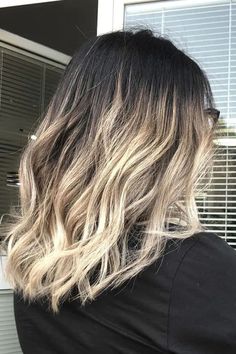 30 Stunning Blonde Hair Color Ideas: Top Shades For 2024 | Lookosm Dark To Light Ombre, Light Ombre