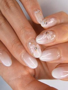 Nagels Floral Nail Art, Shiny Nails, Best Nail Art Designs, Super Nails, Sweet 15, Sparkly Nails, Oval Nails, Nailed It, Bridal Nails