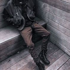 Grunge Men, Grunge Outfits Men, Biker Aesthetic, Grunge Guys, Aesthetic Outfits Men, Estilo Punk, Edgy Outfits, Grunge Aesthetic, Character Outfits