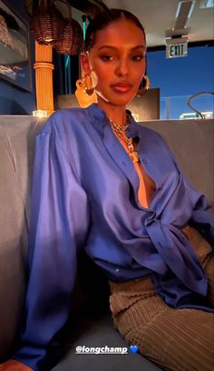 The Sensualist Archetype Aesthetic Outfits, Sade Inspired Outfit, Sade Aesthetic Outfit Summer, Modest Black Femininity Aesthetic, Mystic Archetype Aesthetic Outfit, Sade Inspired Looks, Sade Fashion, Black Femininity Aesthetic