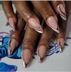 Classy But Sassy Nails, Short Almond Dip Nails Summer, Subtle Nail Art Classy, Mommy Nails, Fall Almond Nails Ideas, Neutral Nail Art Designs, Pale Nails, Classy Almond Nails, Funky Fingers