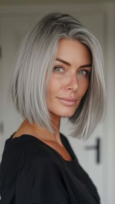 #BEAUTY, #RELATIONSHIPS #Fashion #Animals #Outfits #Winter Outfits #Animals Grey Hair Growing Out, Bob Grey Hair, Cool Grey Hair, Short Gray Hair, Natural Grey Hair, Gray Hair Styles, Grey White Hair, Short Silver Hair, Beautiful Gray Hair