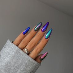 🤩🤩🤩 Flame Holo na kolorku Mr.Black🫶🏼 @indigonails 🥳🥰 #nails #flameholo #flamenails #indigonails #indigogirl #uñas #paznokcie… | Instagram Rainbow Chrome Nails Designs, Indigo Nails Inspiration, Colorful Chrome Nails, Holo Nails, Indigo Nails, Holographic Nails, Dream Nails, Chic Nails