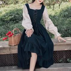 Vintage-inspired Dark Academia Dress with long flared sleeves, lace-up front and ruffles. S Bust: 84cm Waist: 66cm Length: 106cm M Bust: 88cm Waist: 70cm Length: 107cm L Bust: 92cm Waist: 74cm Length: 108cm XL Bust: 96cm Waist: 78cm Length: 109cm Dark Academia Dress, Vintage Cotton Dress, Fest Outfits, Style Kawaii, Old Fashion Dresses, Cottagecore Fashion, Dress Cottagecore, Vintage Inspired Outfits, Vestidos Vintage