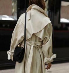 Lolario Style, Fashion Gone Rouge, Winter Mode, Abayas Fashion, Look Casual