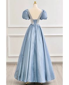 Get 10% off now! Buy simple satin long blue sexy v neck evening gown dress with bubble sleeves at cheap price online. Free stable shipping and pro custom service since 2009. Blue Evening Dress, Simple Satin, Green Wedding Dresses, Velvet Prom Dress, Prom Dresses Yellow, Strapless Prom Dresses, Purple Prom Dress, Lace Beach Wedding Dress, Evening Gown Dresses