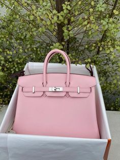 Rose Sakura Birkin, Pink Hermes Bag, Pink Birkin Bag, Hermes Products, Birkin Collection, Birken Bag, Birkin Bags, Pink Bags