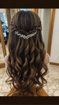 Conformation Hairstyles, Wedding Hairstyle Braid, Hair For Blondes, Sweet 16 Hair, Debs Hairstyles, Quince Hair, Sweet 16 Hairstyles, Hair Step By Step, Bridesmaid Hair Inspo