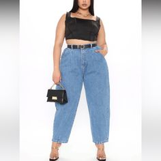 New With Tags Fashion Nova Jeans Fashion Nova Plus Size, Cut Out Jeans, Mom Jeans Outfit, Day Dreaming, Jeans Light Wash, High Rise Mom Jeans, Distressed Denim Jeans, Fashion Nova Jeans, Jeans Light