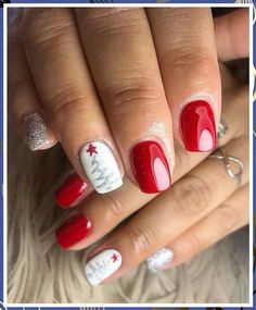 Christmas Gel Nails, Makijaż Smokey Eye, White Nail Polish, Cute Gel Nails, Christmas Nails Acrylic, White Nail, Dipped Nails, Xmas Nails, Christmas Nail