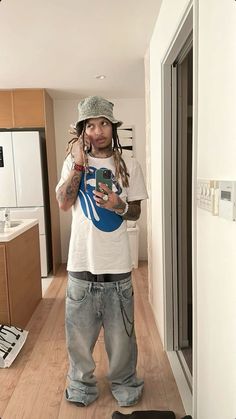 Dude Fits, Outfit Inspirations For Teens, 2000s Hip Hop Fashion, Skating Outfit, Rapper Style, Outfit Inso, Streetwear Fits