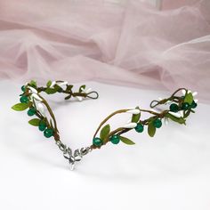 This beautiful woodland elven crown is a lovely accessory Size can be adjusted with gentle bending or with the addition of a ribbon attached in the back. Woodland Elf Cosplay, Elven Circlet, Elven Costume, Elf Accessories