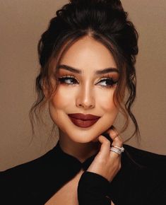 Red Lipstick Looks, Glam Makeup Look, Braut Make-up, Makijaż Smokey Eye, Elegant Makeup, Dress Makeup, Glam Makeup, Makeup For Brown Eyes, Girls Makeup